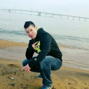 Meet your Posher, Adan